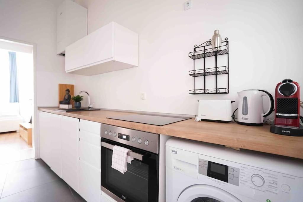 Modern Living In City Center - Fully Equipped Wien Exterior foto