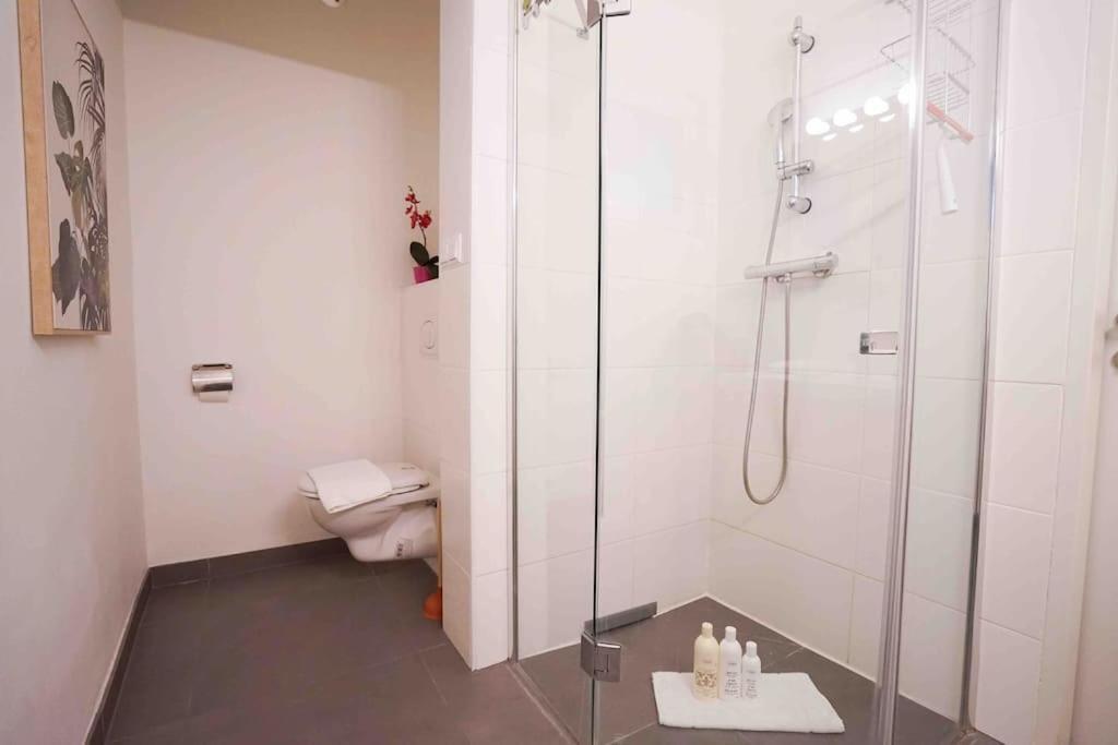 Modern Living In City Center - Fully Equipped Wien Exterior foto