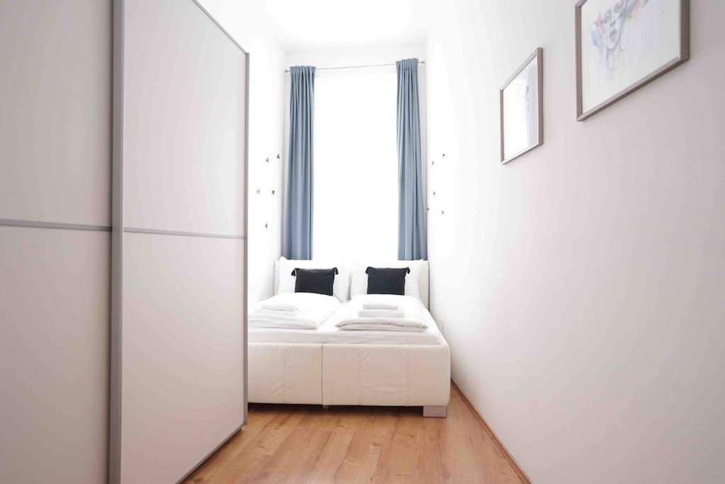 Modern Living In City Center - Fully Equipped Wien Exterior foto